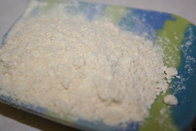 sprouted-flour-on-spatula