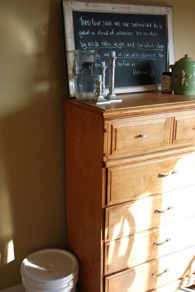 coconut-oil-in-dining-room