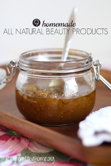 Have you ever wondered what's REALLY in your beauty products? Are they safe? You can keep your skin safe with these homemade all natural beauty products!