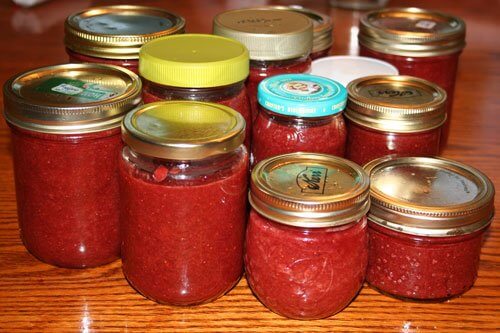 jars of strawberry jam