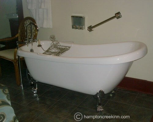 silverbrook tub hampton creek inn