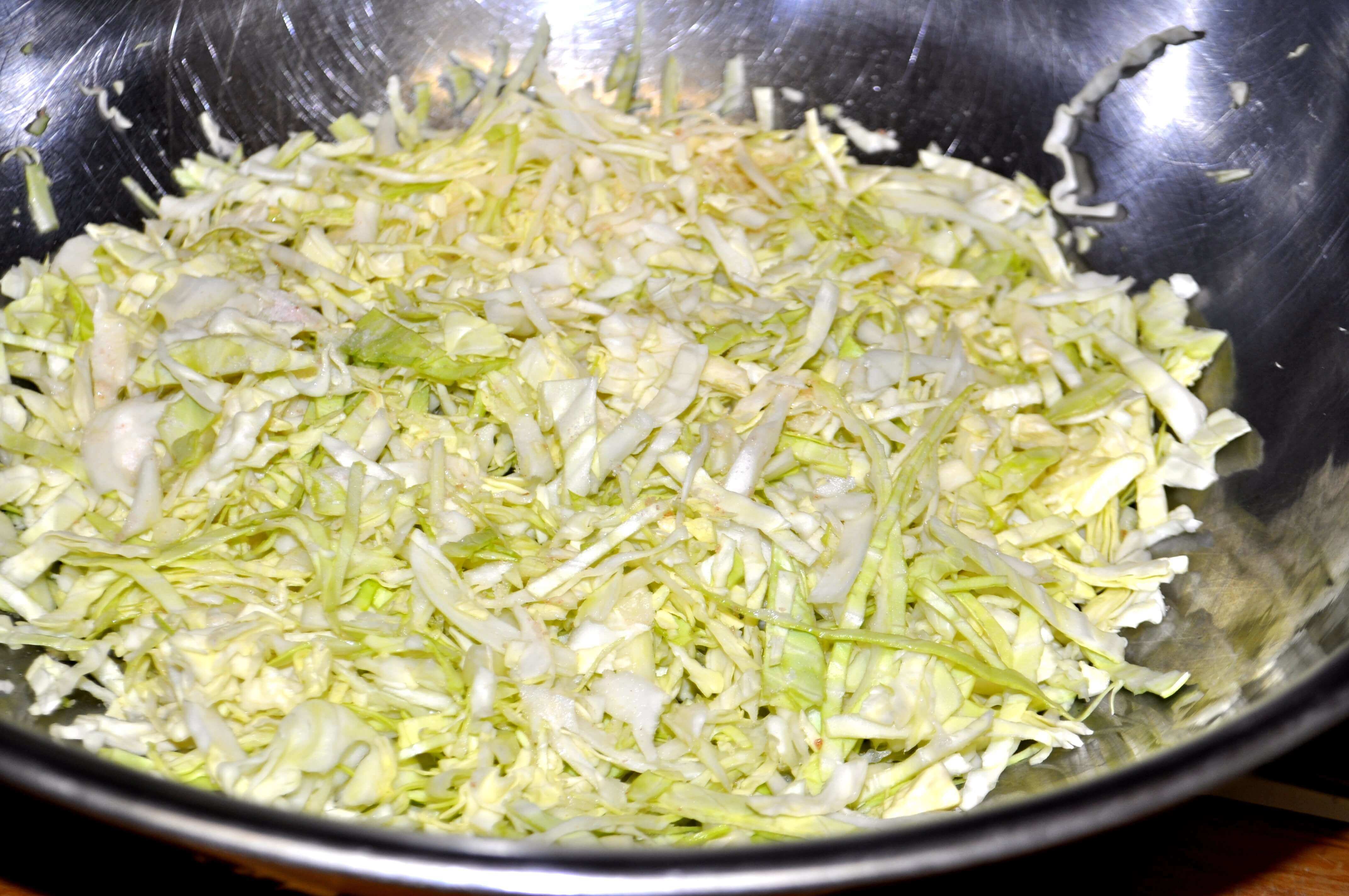 Preserving Food with the Lactic-Acid Fermentation Method: Sauerkraut Tutorial