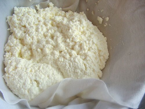 homemade ricotta straining