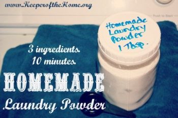 Homemade Laundry Powder: 3 Ingredients. 10 Minutes.
