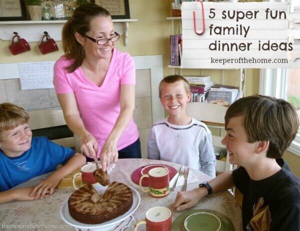 Making Mealtimes FUN! {5 Super Fun Family Dinner Ideas} 5