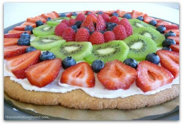 Fabulous Fruit Pizza {Kids in the Kitchen Summertime FUN!}