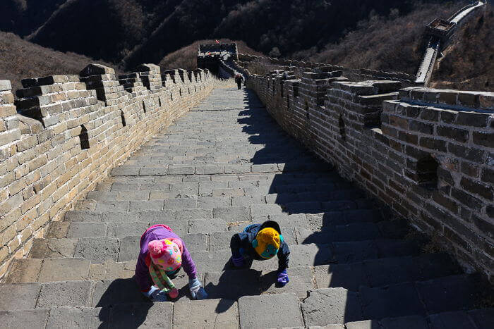 kepler and johanna climb great wall china