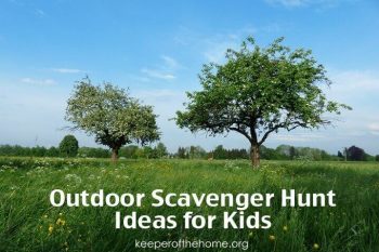 Outdoor Scavenger Hunt Ideas for Kids 1