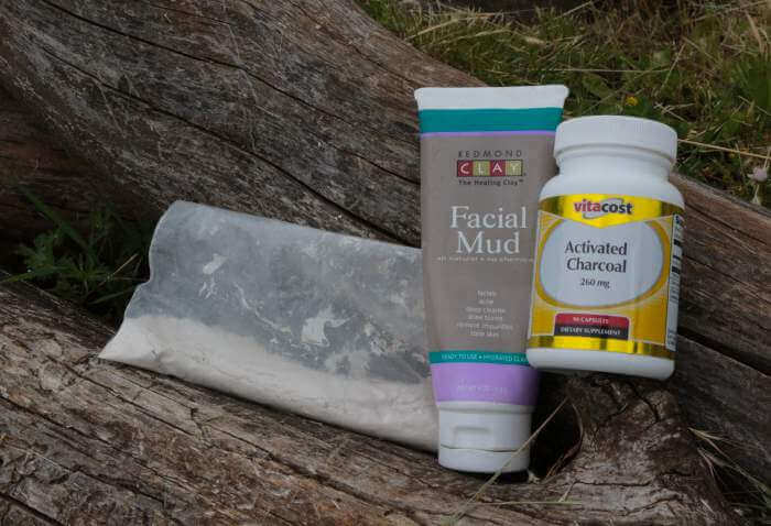 What to include in natural first aid kit this summer -- I share the 5 must-have items in my own kit, plus a few honorable mentions that would be helpful to include as well.