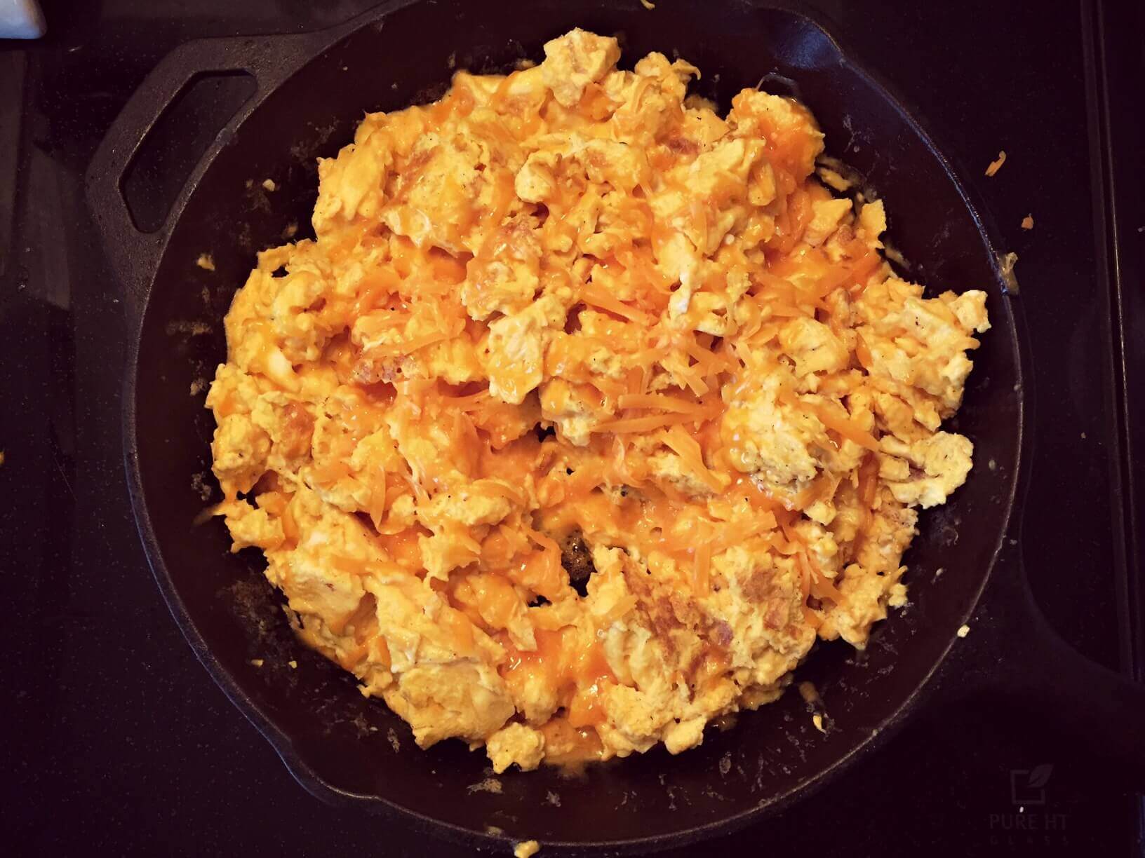 cheesy scrambled eggs