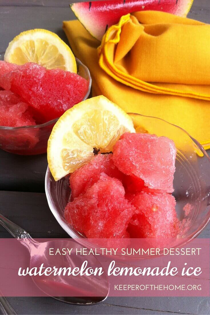 One of the easiest healthy summer desserts is frozen ice: here's a recipe for watermelon lemonade ice, sure to refresh and delight.
