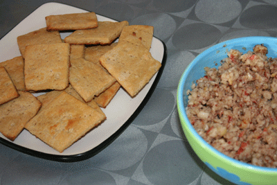 Unleavened-bread-and-haroset