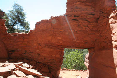 House-ruin-at-pontoki