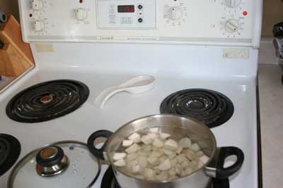 Turnips-in-pot-on-stove