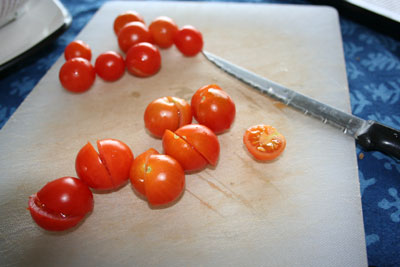Chopping-cherry-tomatoes